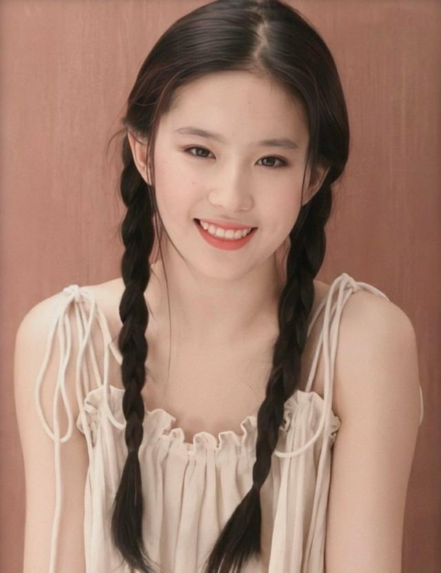 洛丽塔爱情_洛丽塔情结产生的原因_洛丽塔情结