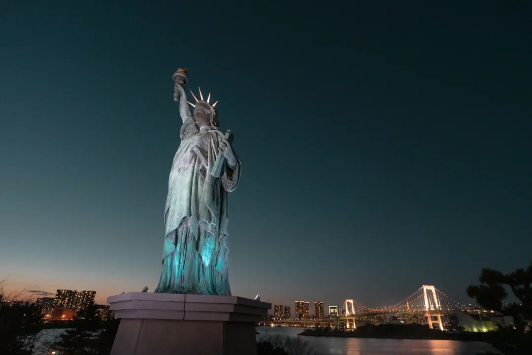 洛丽塔风格是什么意思_洛丽塔风格_洛丽塔风格