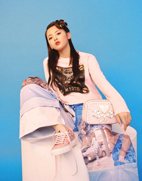少女洛丽塔免费观看全集_少女洛丽塔的初见_洛丽塔少女