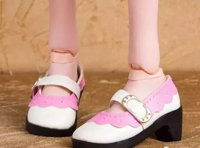洛丽塔鞋子的穿法视频_洛丽塔小鞋子_洛丽塔公主鞋